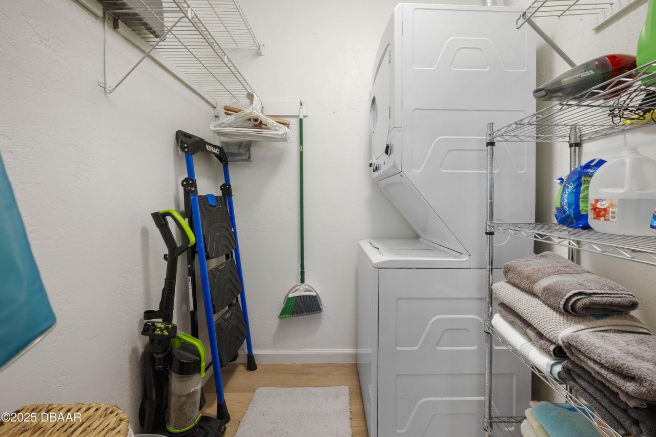 3800 Saxon Drive, Unit 19B, New Smyrna Beach, FL 32169 Photo