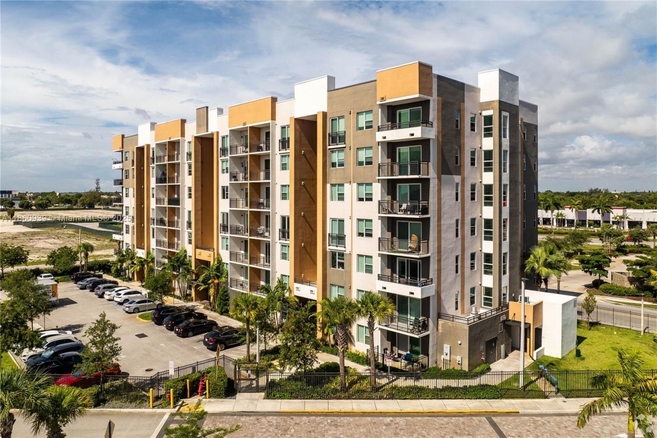 19277 NW 27th Ave, Unit 2510, Miami Gardens, FL 33056 Photo