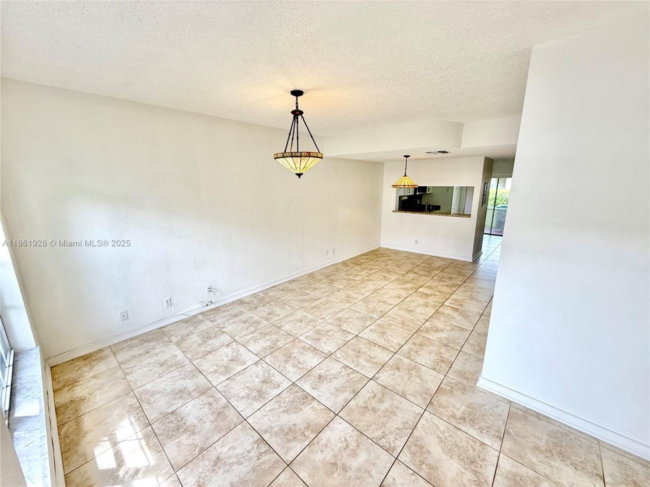 70 Whitehead Cir, Unit 70, Weston, FL 33326 Photo