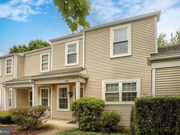 802 CAMBRIDGE COURT, PALMYRA, PA 17078