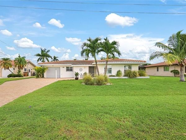 4820 SW 2nd PL, CAPE CORAL, FL 33914