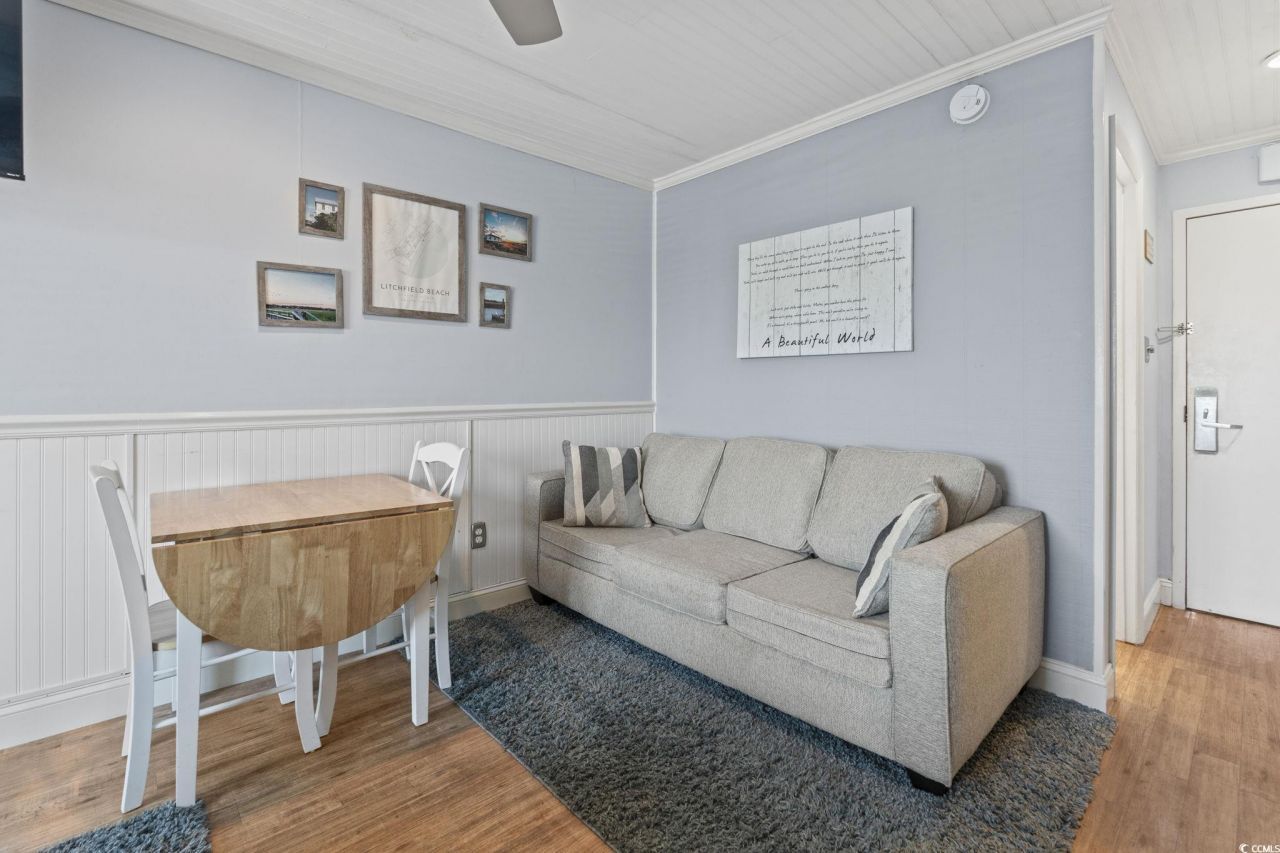 1 Norris Dr. Photo 5