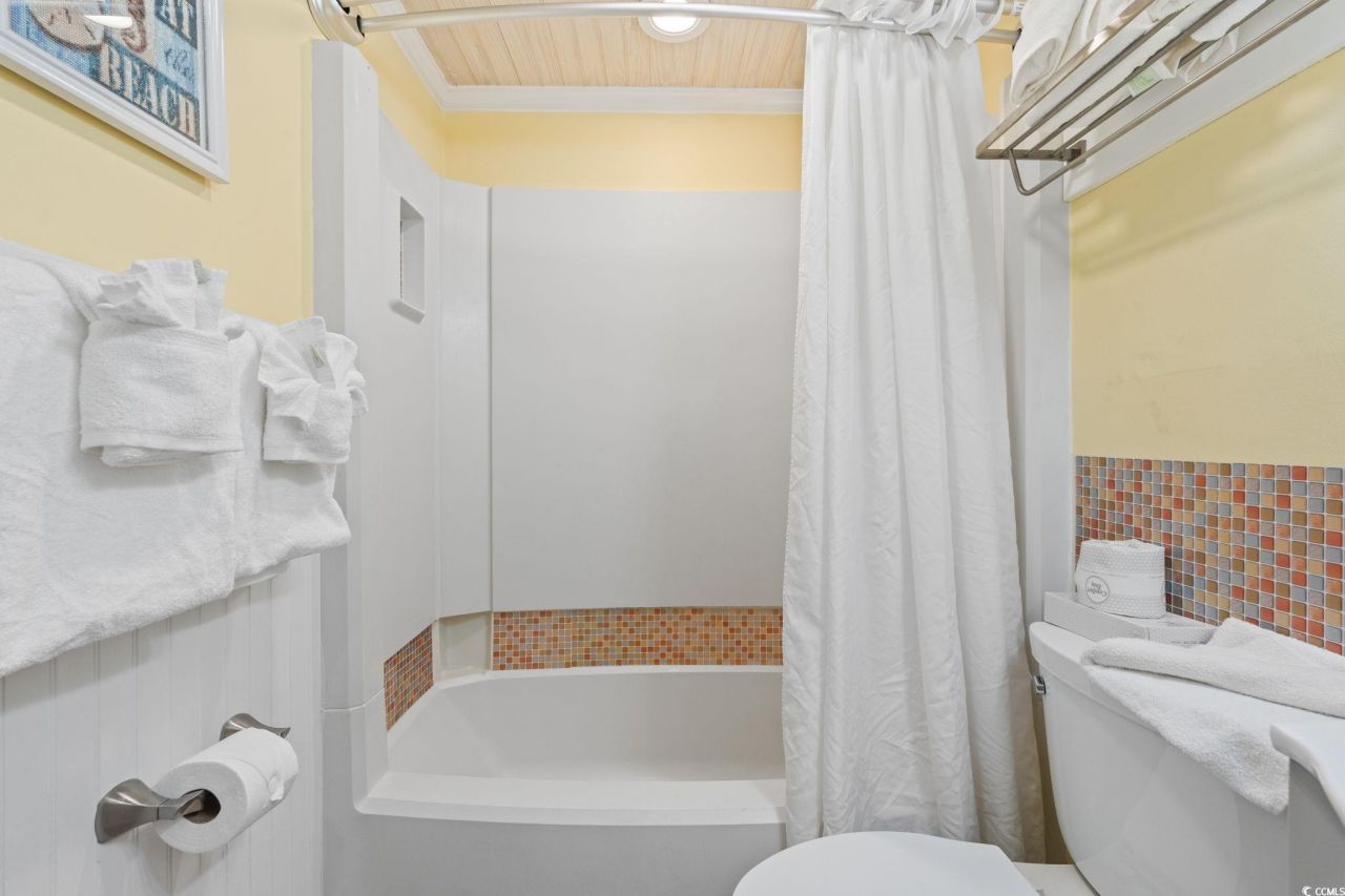 1 Norris Dr. Photo 8