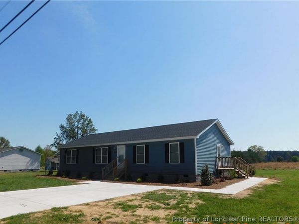 273 E Poplar Street, Bladenboro, NC 28320