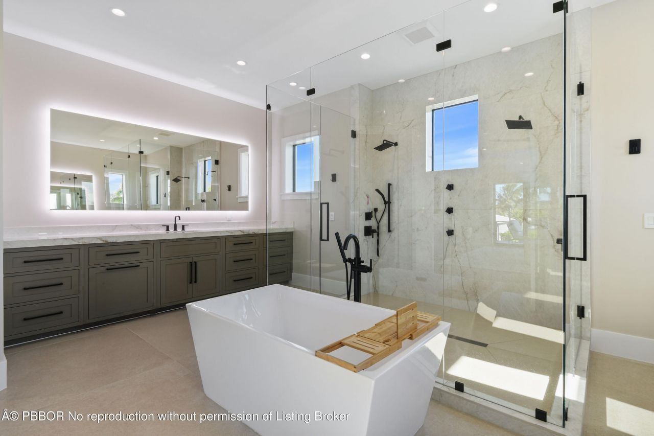 1060 Fairview Lane, Singer Island, FL 33404 Photo