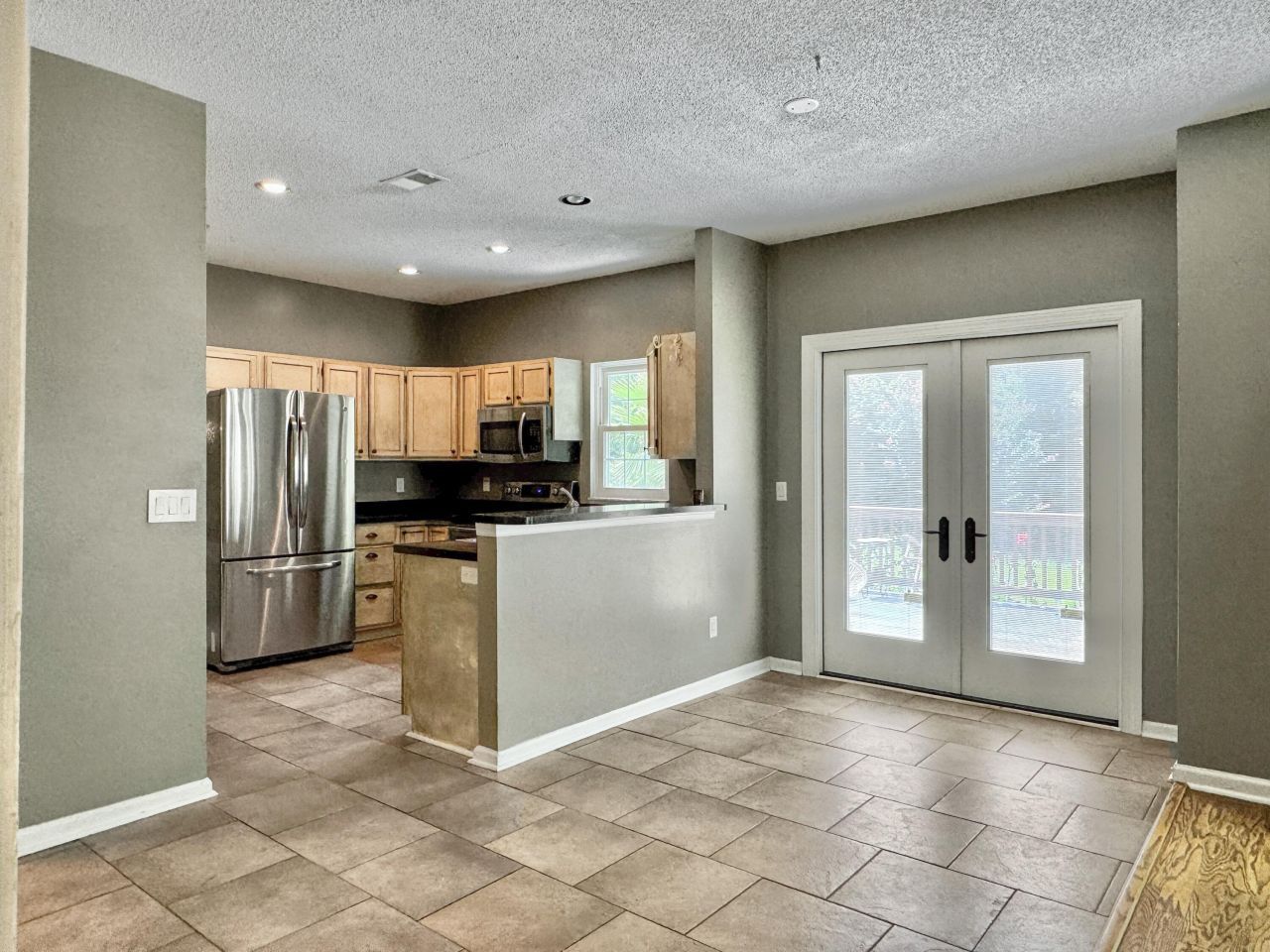 115 Waddington Trace Photo 10