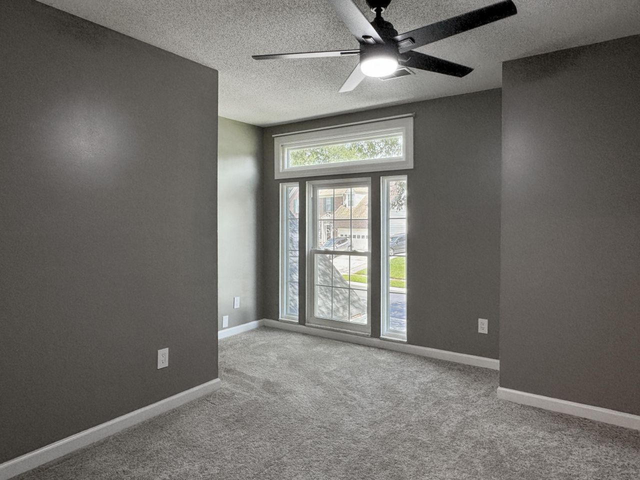 115 Waddington Trace Photo 24