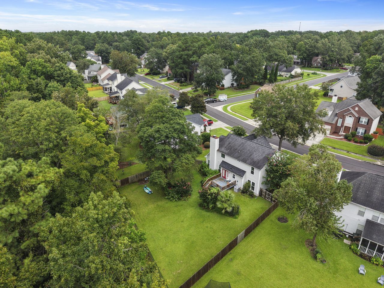 115 Waddington Trace Photo 32