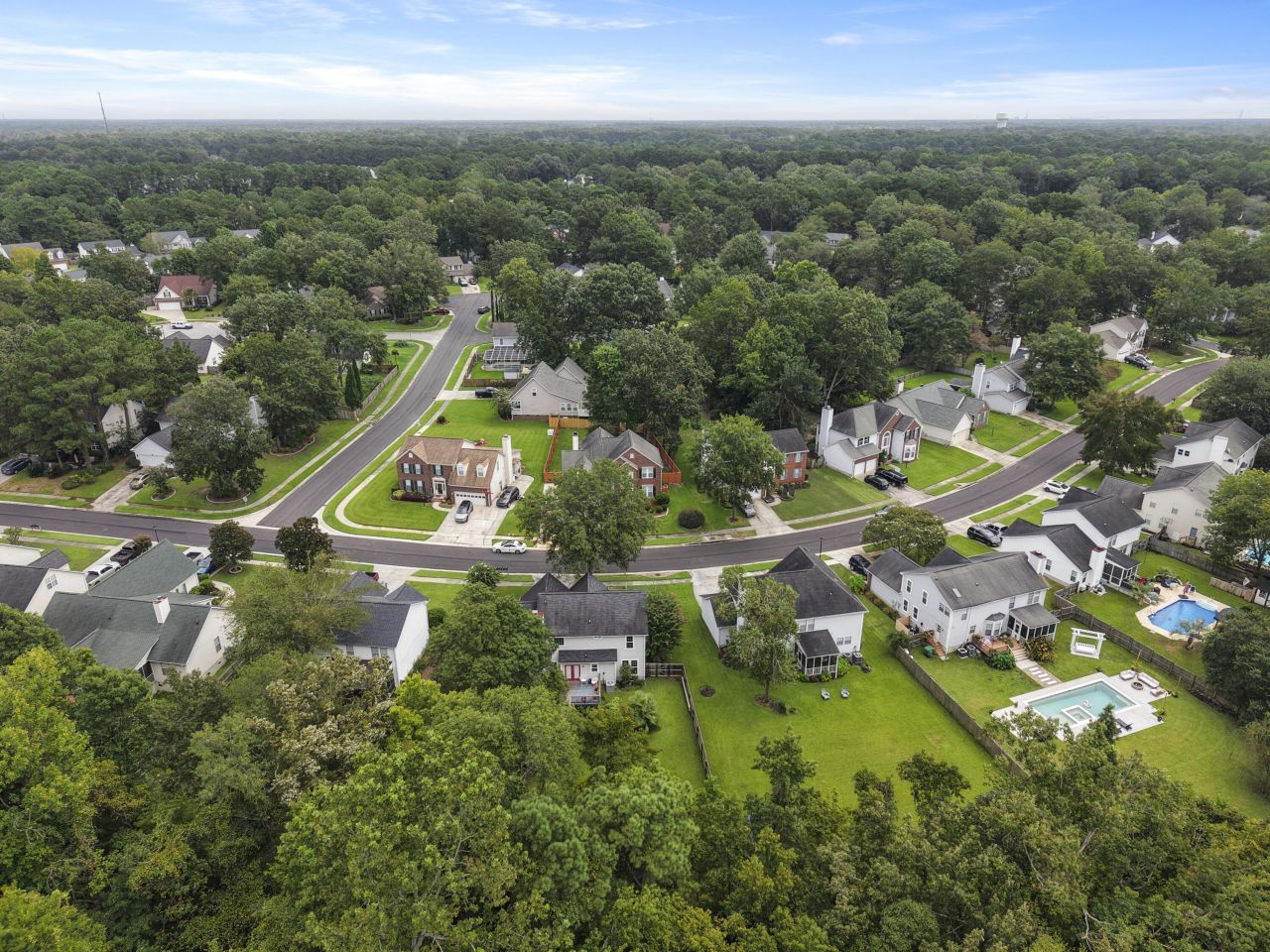 115 Waddington Trace Photo 33