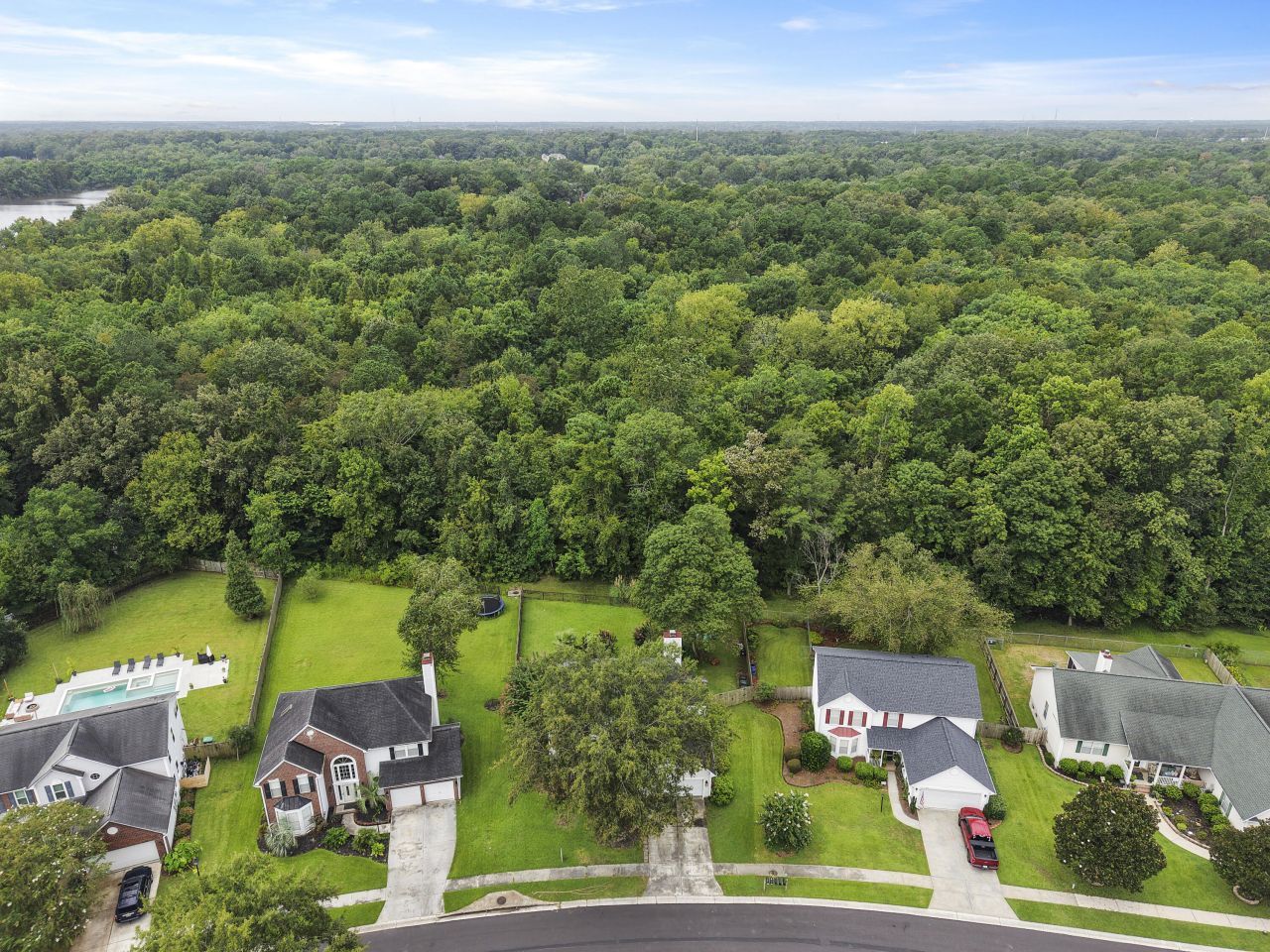 115 Waddington Trace Photo 35