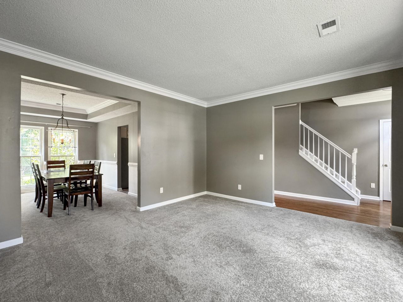 115 Waddington Trace Photo 4