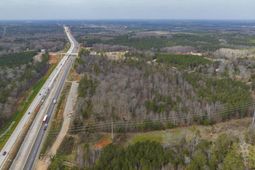 1249 B/c Holy Trinity Church Road  photo 4