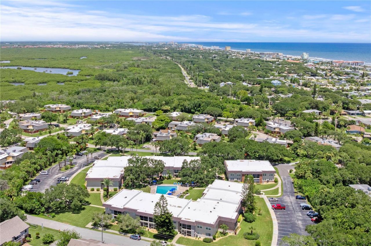 3800 Saxon Drive, Unit 19B, New Smyrna Beach, FL 32169 Photo