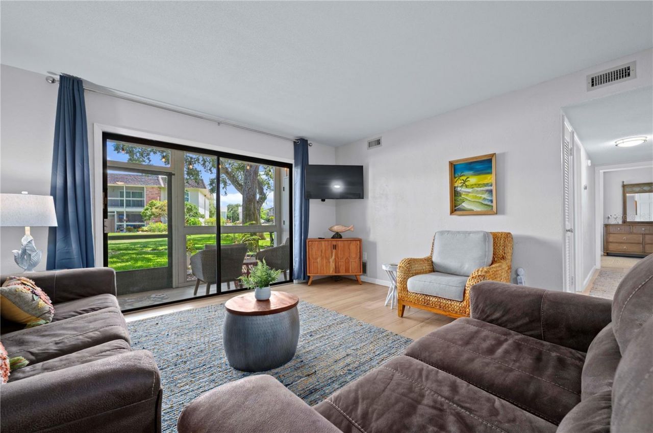 3800 Saxon Drive, Unit 19B, New Smyrna Beach, FL 32169 Photo