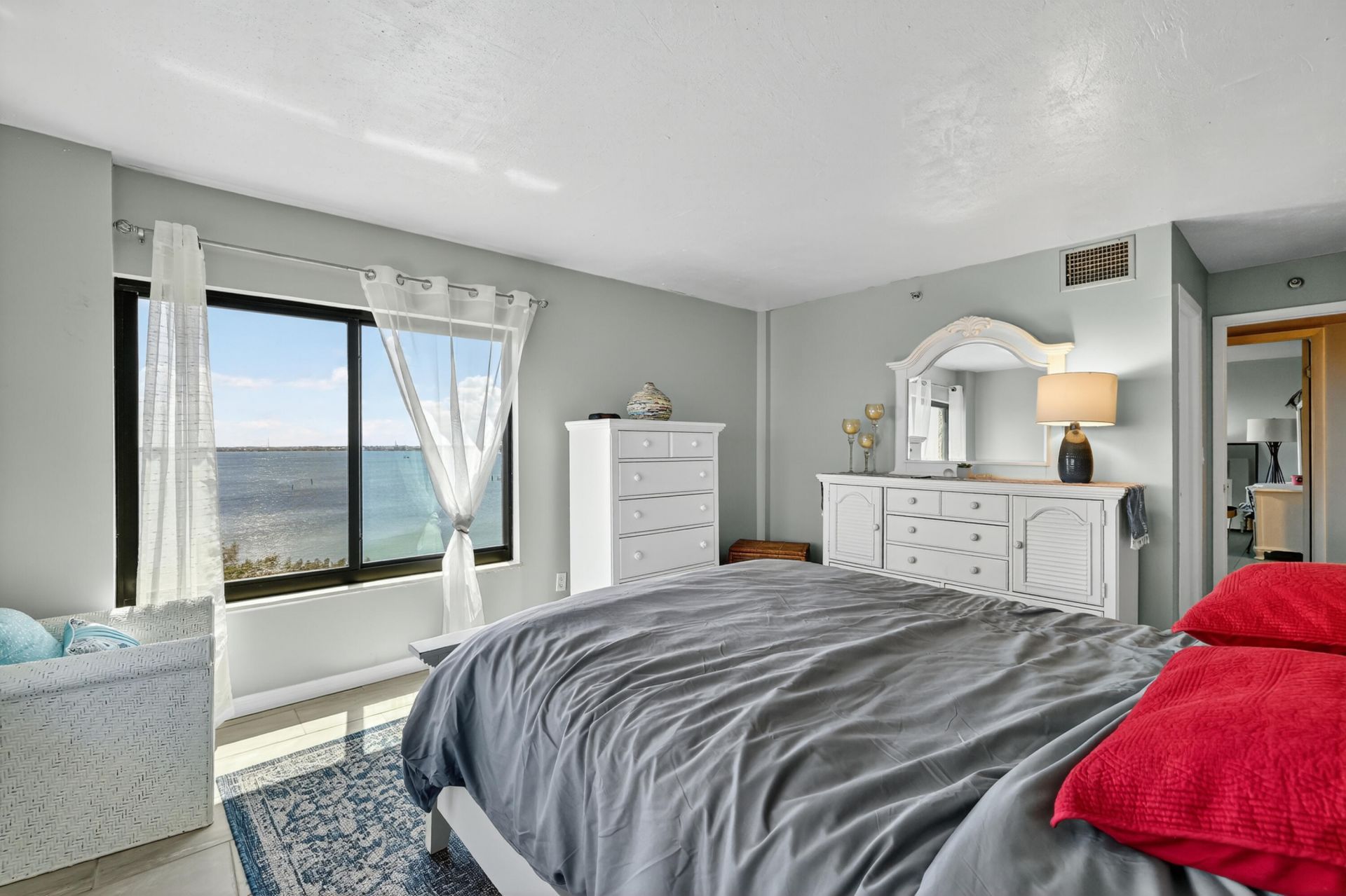 801 S Ocean Drive, Unit 910, Fort Pierce, FL 34949 Photo