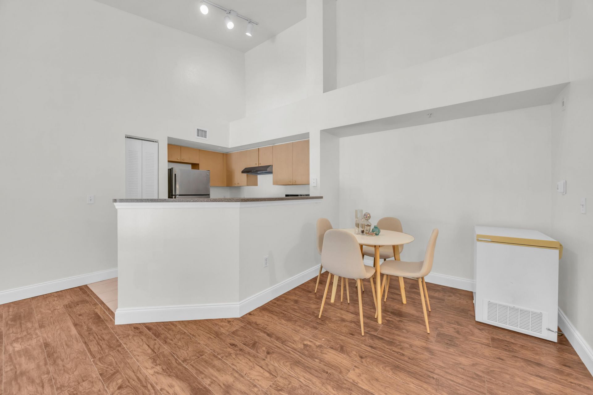 4241 San Marino Boulevard, Unit 207, West Palm Beach, FL 33409 Photo