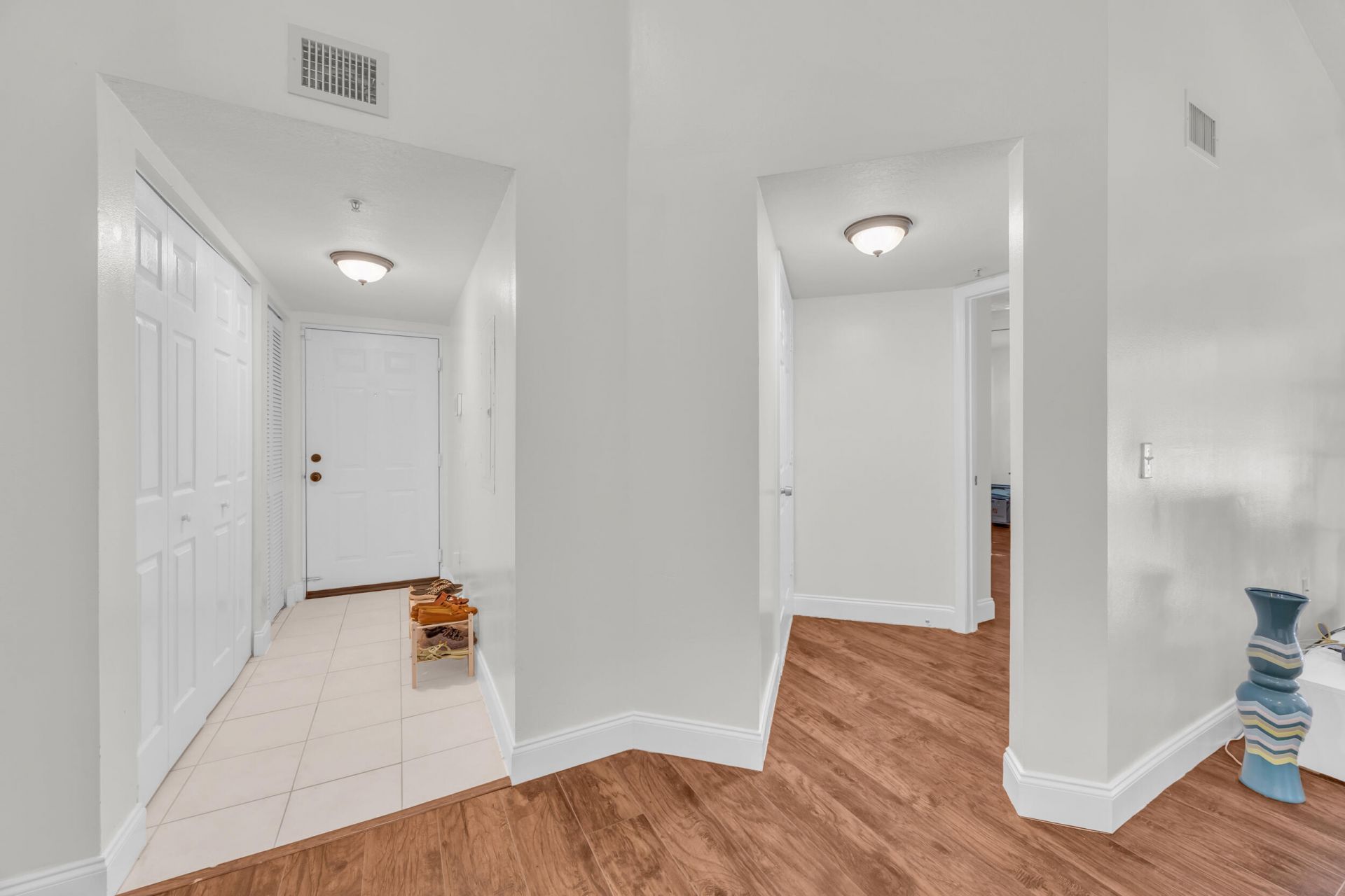 4241 San Marino Boulevard, Unit 207, West Palm Beach, FL 33409 Photo