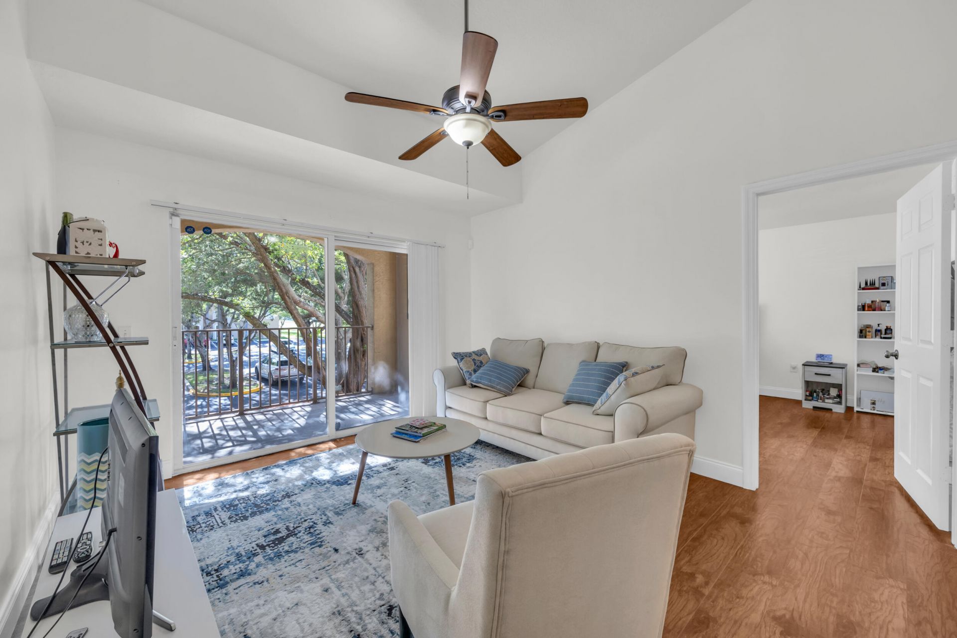 4241 San Marino Boulevard, Unit 207, West Palm Beach, FL 33409 Photo