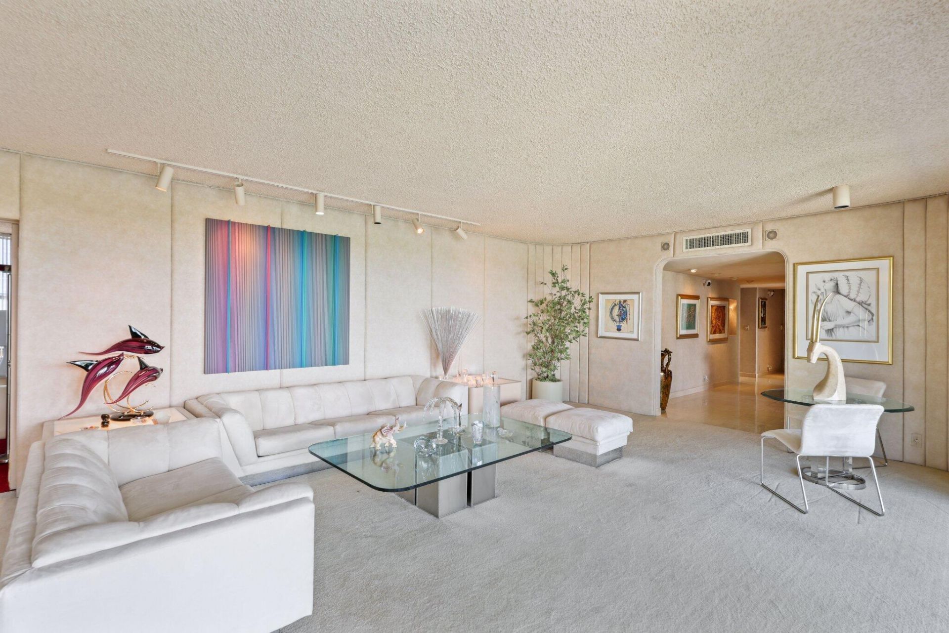 5500 Collins Avenue, Unit 1401, Miami Beach, FL 33140 Photo