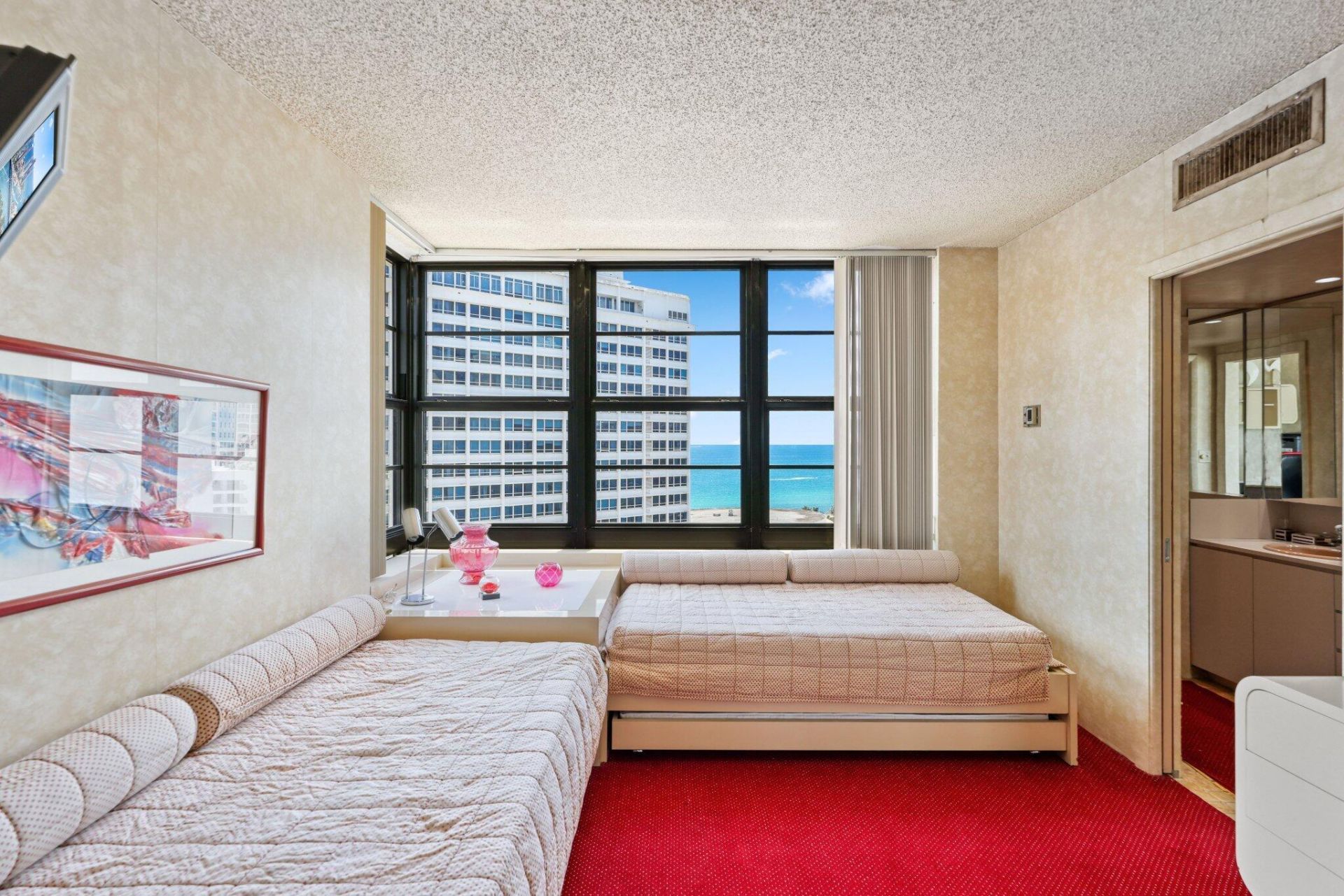 5500 Collins Avenue, Unit 1401, Miami Beach, FL 33140 Photo