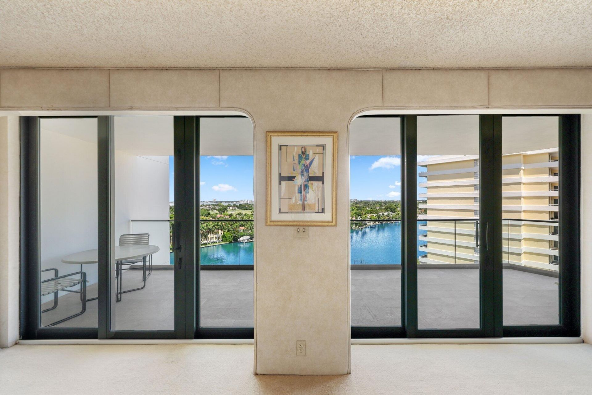 5500 Collins Avenue, Unit 1401, Miami Beach, FL 33140 Photo