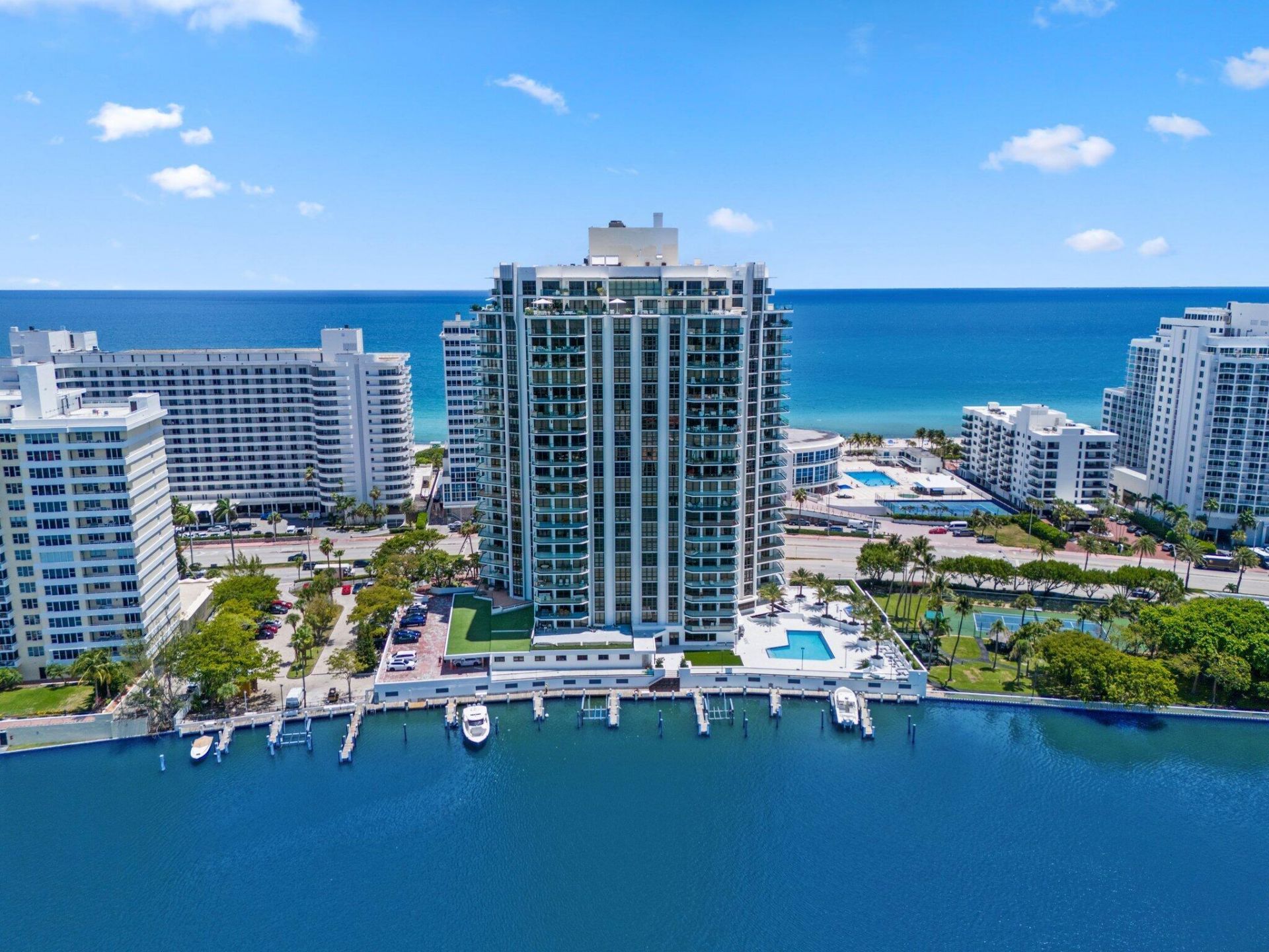 5500 Collins Avenue, Unit 1401, Miami Beach, FL 33140 Photo