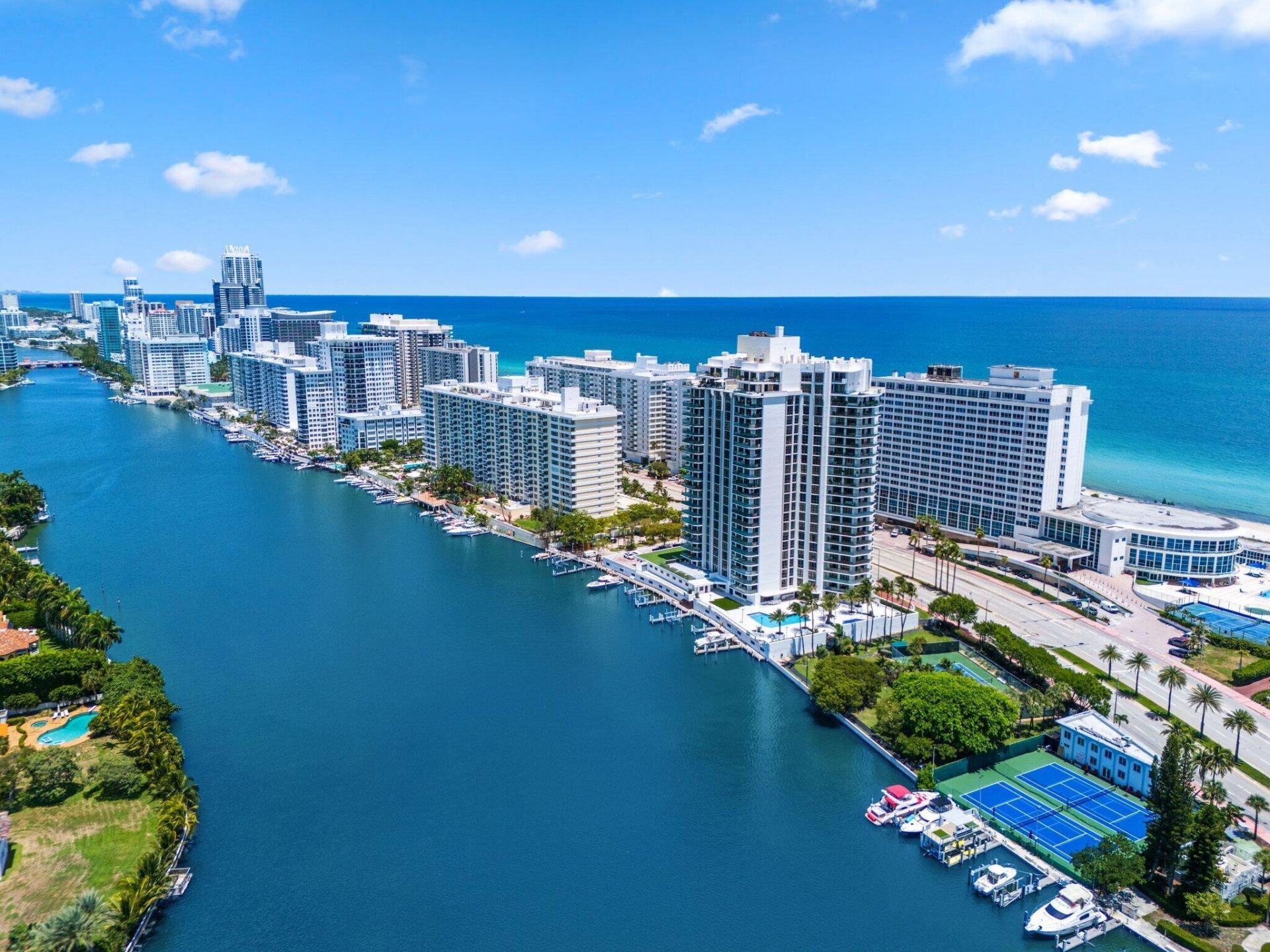 5500 Collins Avenue, Unit 1401, Miami Beach, FL 33140 Photo