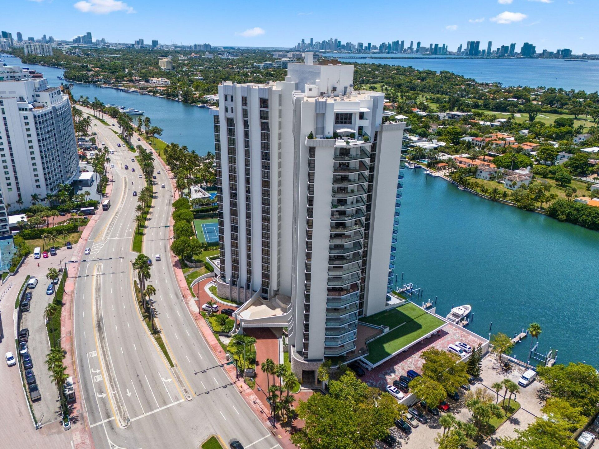 5500 Collins Avenue, Unit 1401, Miami Beach, FL 33140 Photo