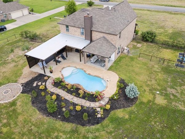 2541 County Road 643, Nevada, TX 75173