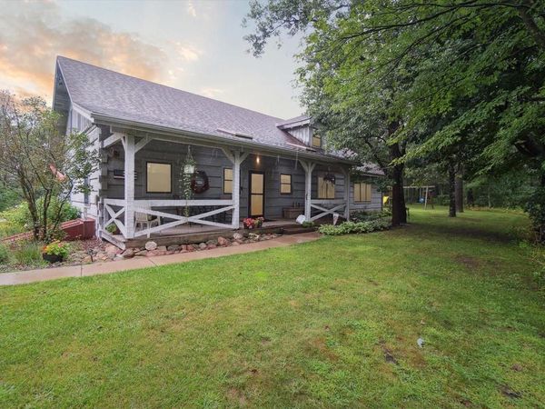 W12149 State Road 21, Coloma, WI 54930