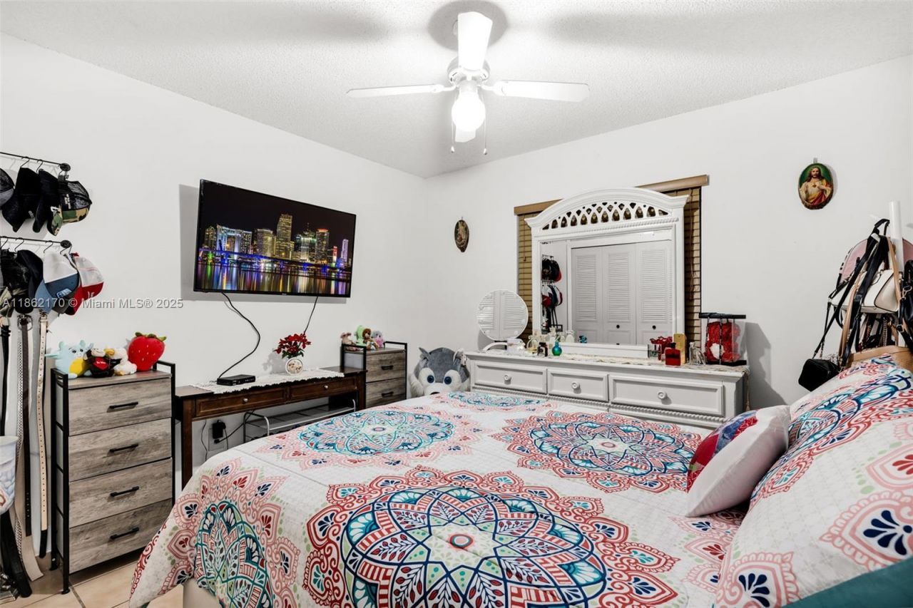 2840 SW 132nd Ct, Miami, FL 33175 Photo