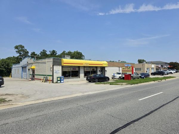 1340 Ogden Avenue, Downers Grove, IL 60515