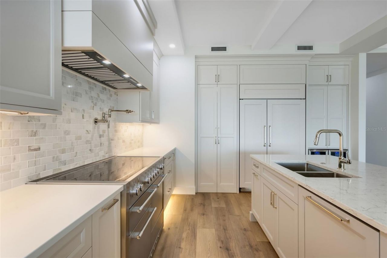 455 Pinellas Bayway S, Unit 3B, Tierra Verde, FL 33715 Photo