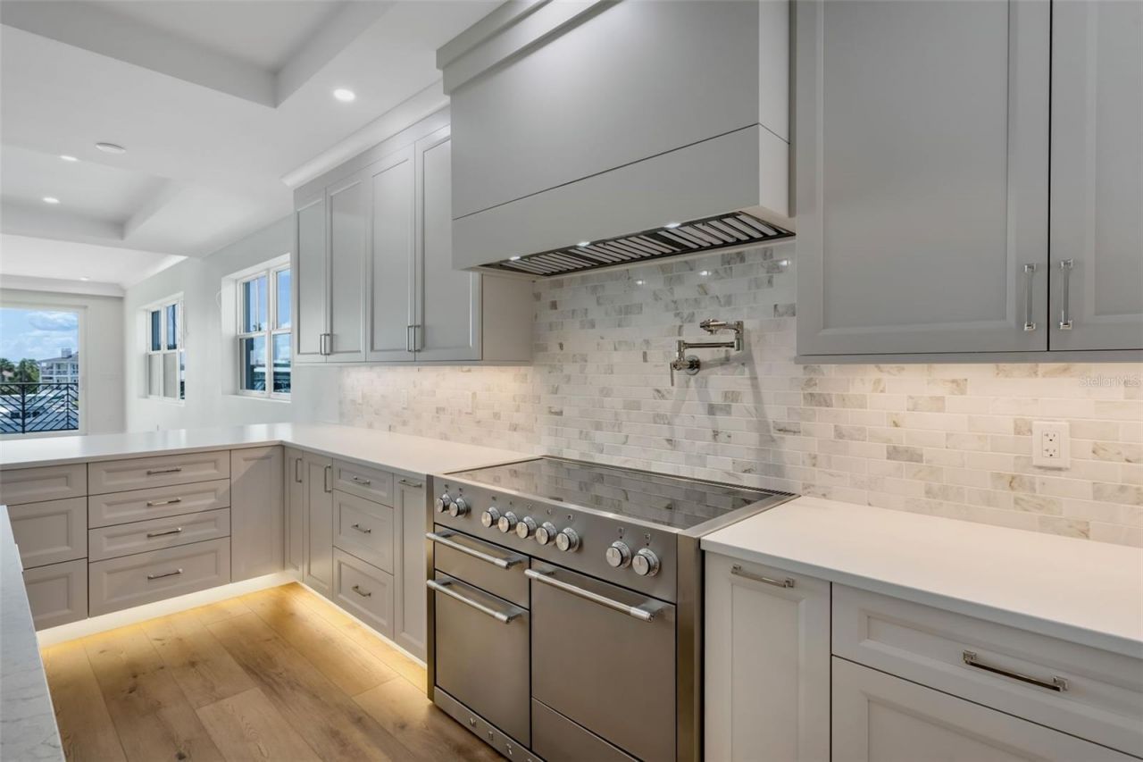 455 Pinellas Bayway S, Unit 3B, Tierra Verde, FL 33715 Photo