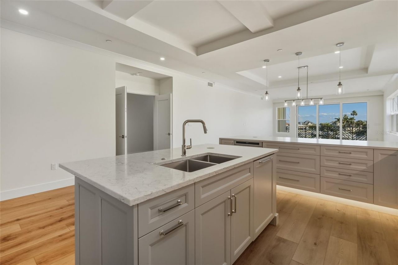 455 Pinellas Bayway S, Unit 3B, Tierra Verde, FL 33715 Photo