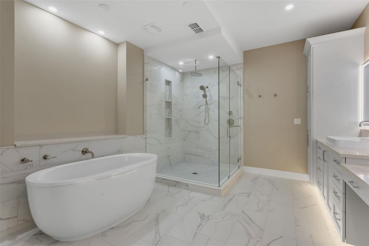 455 Pinellas Bayway S, Unit 3B, Tierra Verde, FL 33715 Photo