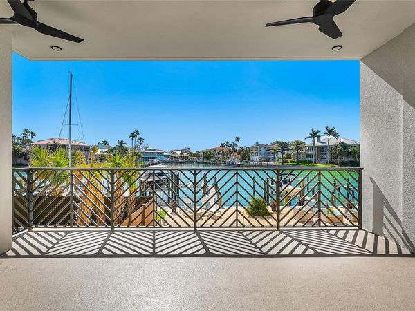 455 PINELLAS BAYWAY S, Unit 2A, TIERRA VERDE, FL 33715