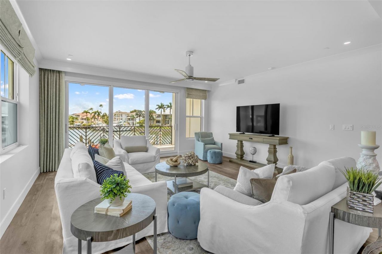 455 Pinellas Bayway S, Unit 2A, Tierra Verde, FL 33715 Photo