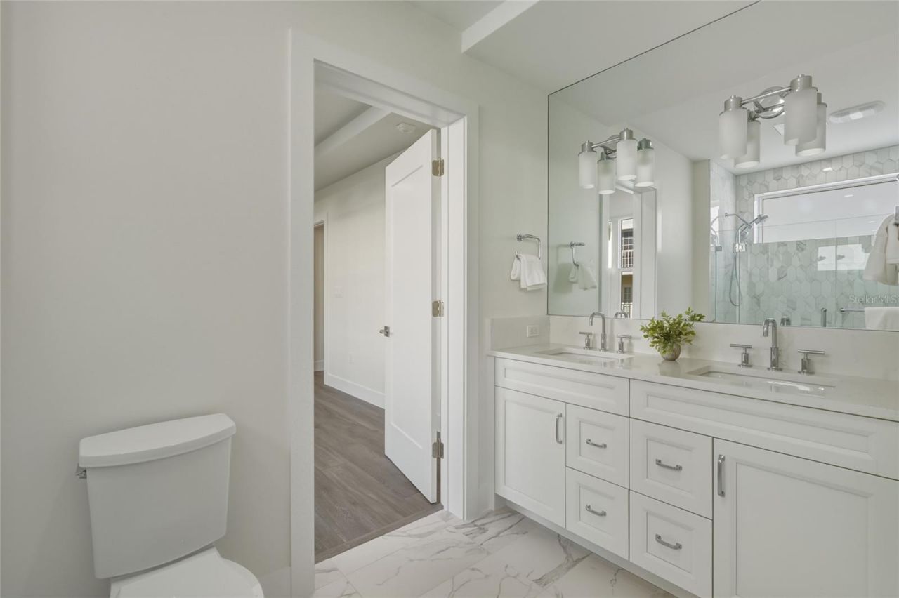 455 Pinellas Bayway S, Unit 2A, Tierra Verde, FL 33715 Photo