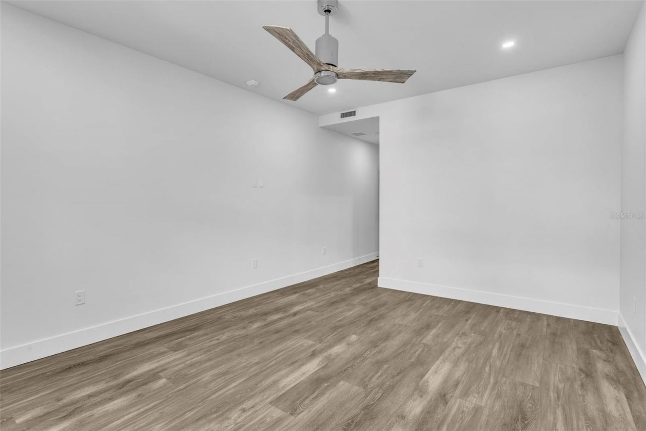 455 Pinellas Bayway S, Unit 2A, Tierra Verde, FL 33715 Photo