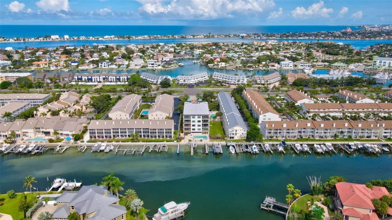 455 Pinellas Bayway S, Unit 2A, Tierra Verde, FL 33715 Photo