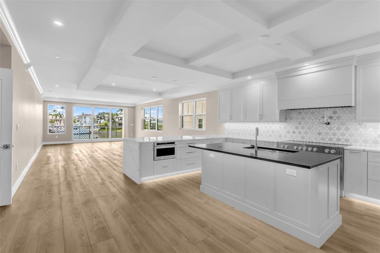 455 Pinellas Bayway S, Unit 2B, Tierra Verde, FL 33715 Photo