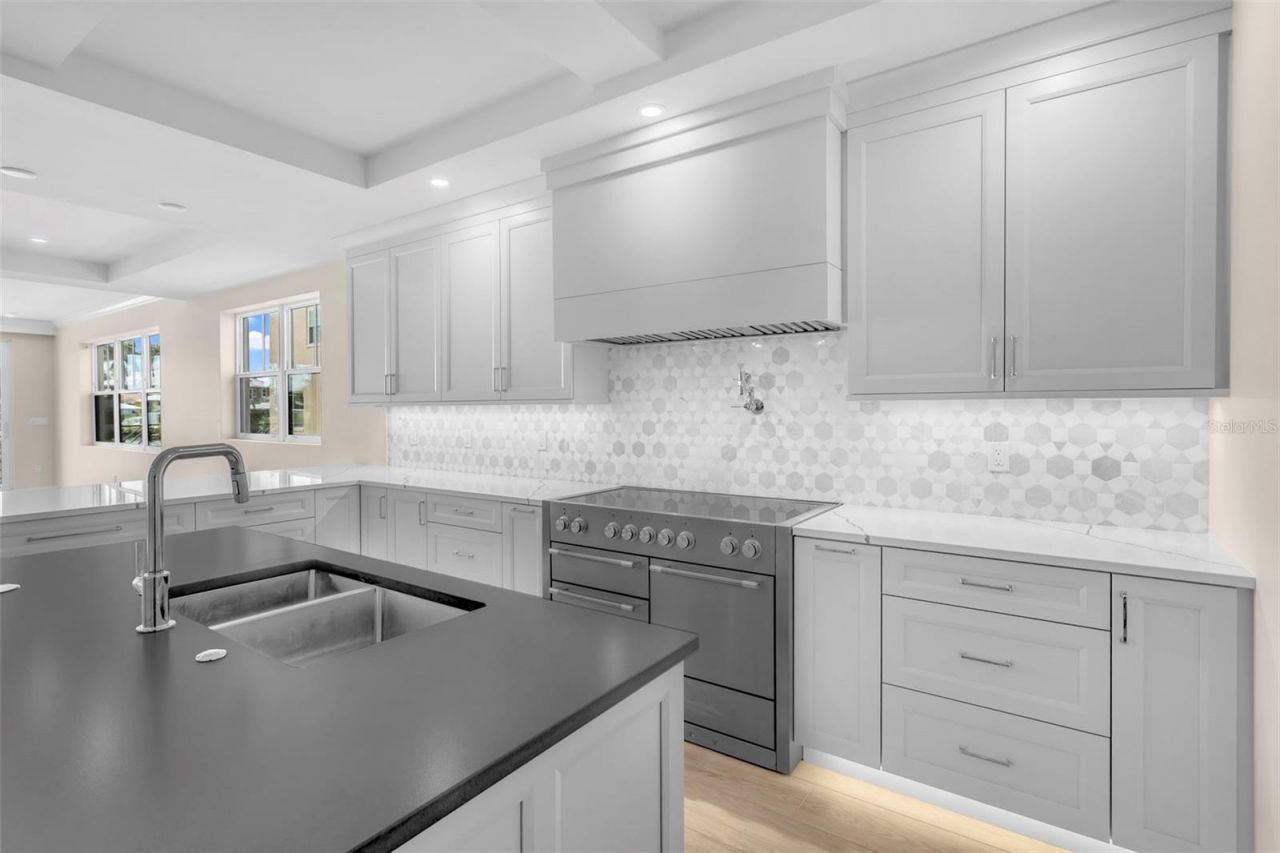 455 Pinellas Bayway S, Unit 2B, Tierra Verde, FL 33715 Photo