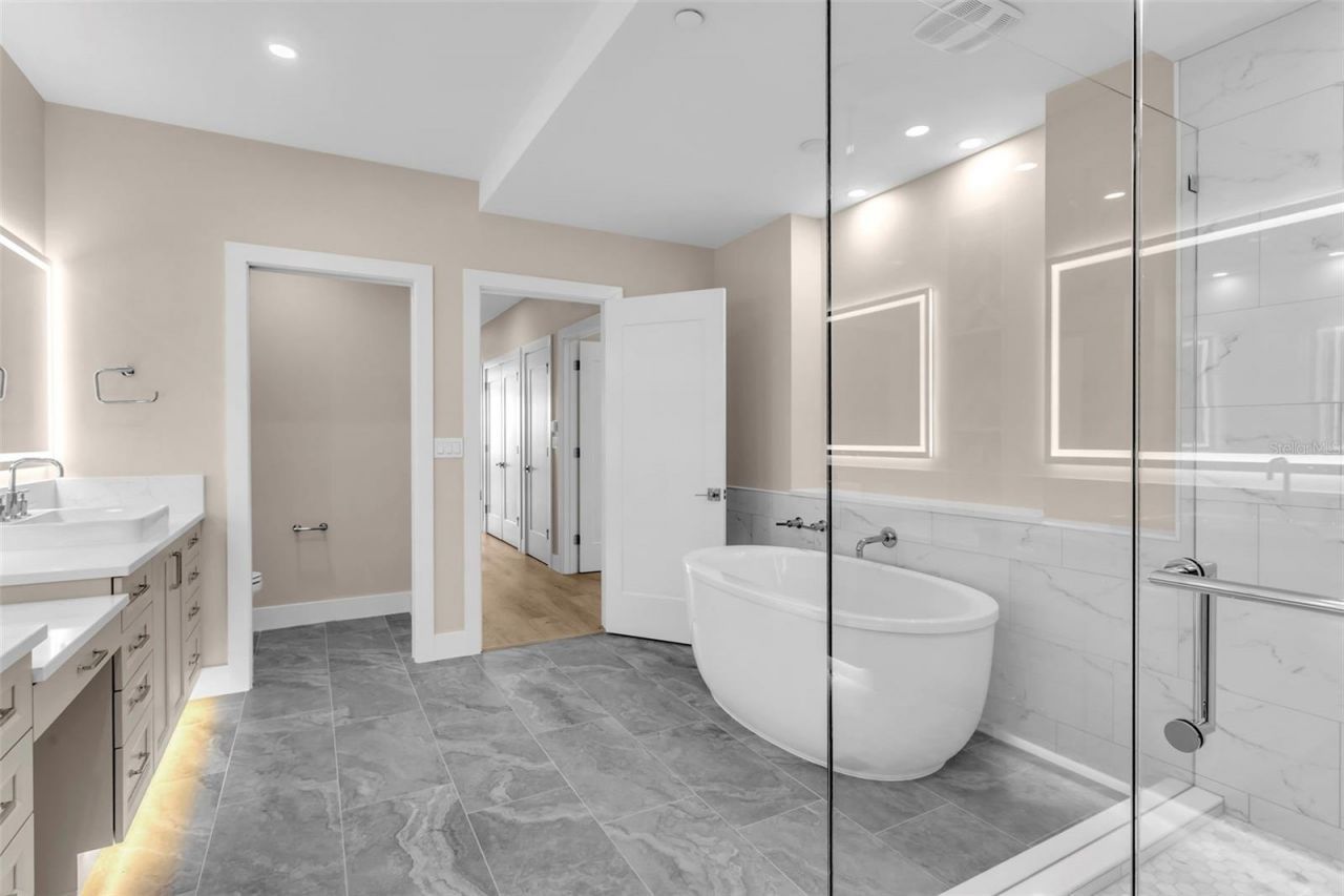 455 Pinellas Bayway S, Unit 2B, Tierra Verde, FL 33715 Photo