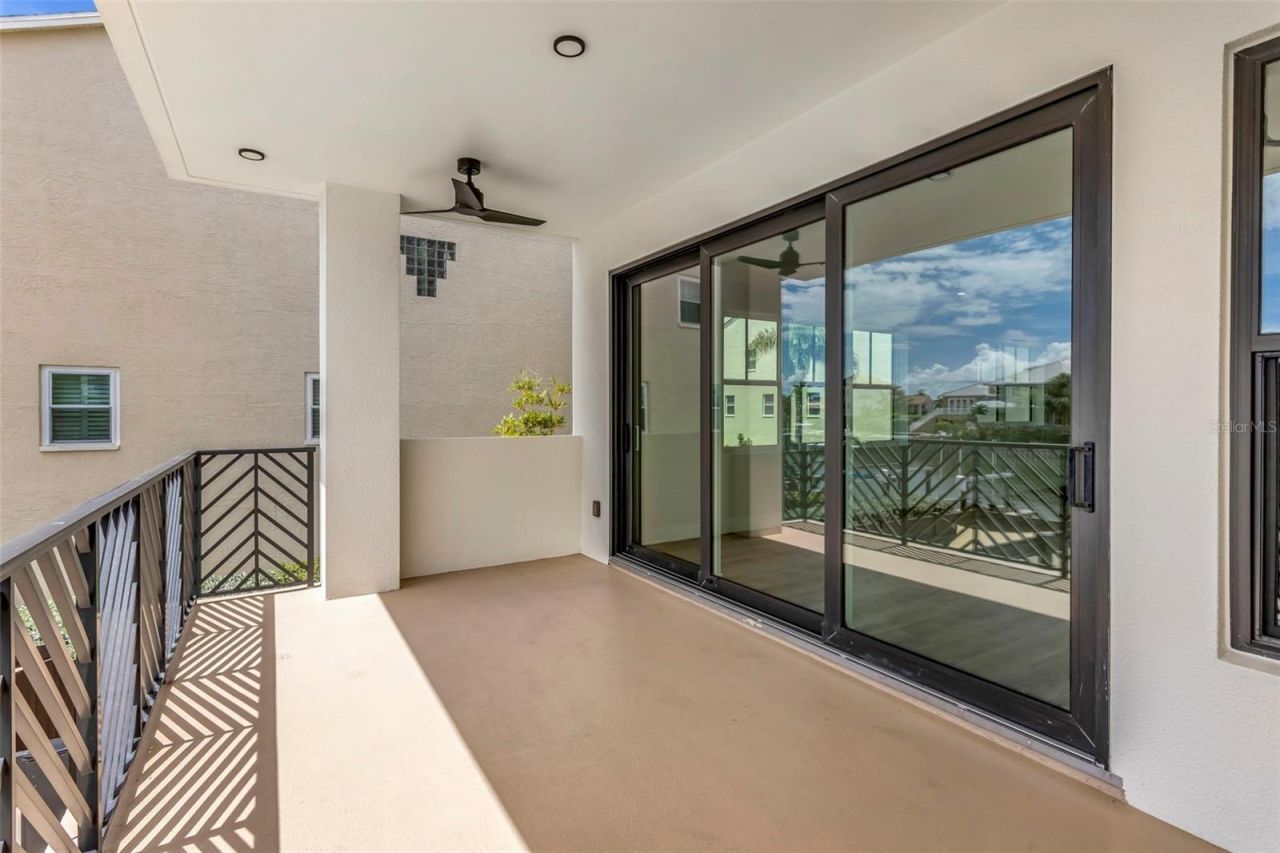 455 Pinellas Bayway S, Unit 2B, Tierra Verde, FL 33715 Photo