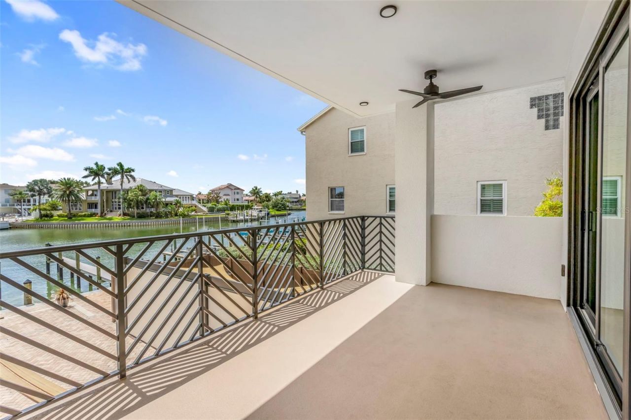 455 Pinellas Bayway S, Unit 2B, Tierra Verde, FL 33715 Photo