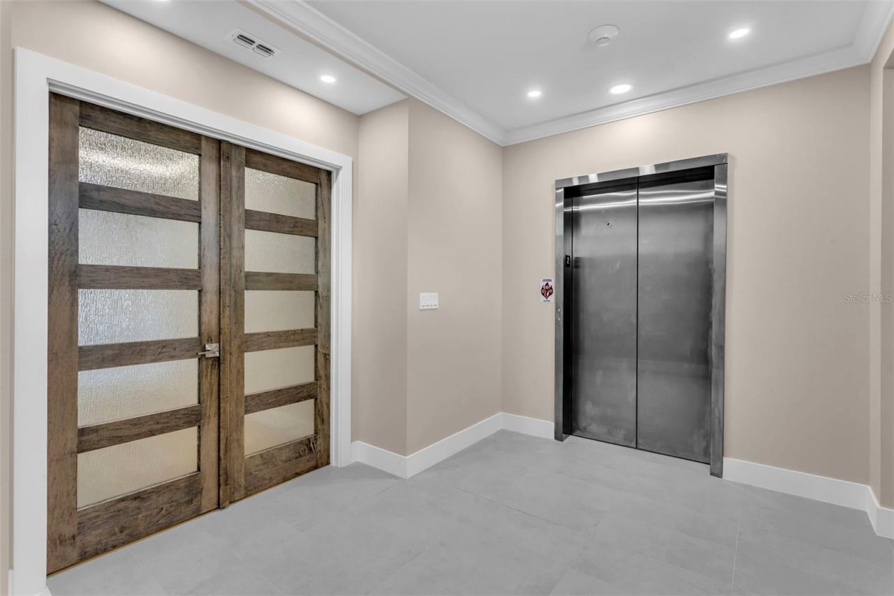 455 Pinellas Bayway S, Unit 2B, Tierra Verde, FL 33715 Photo