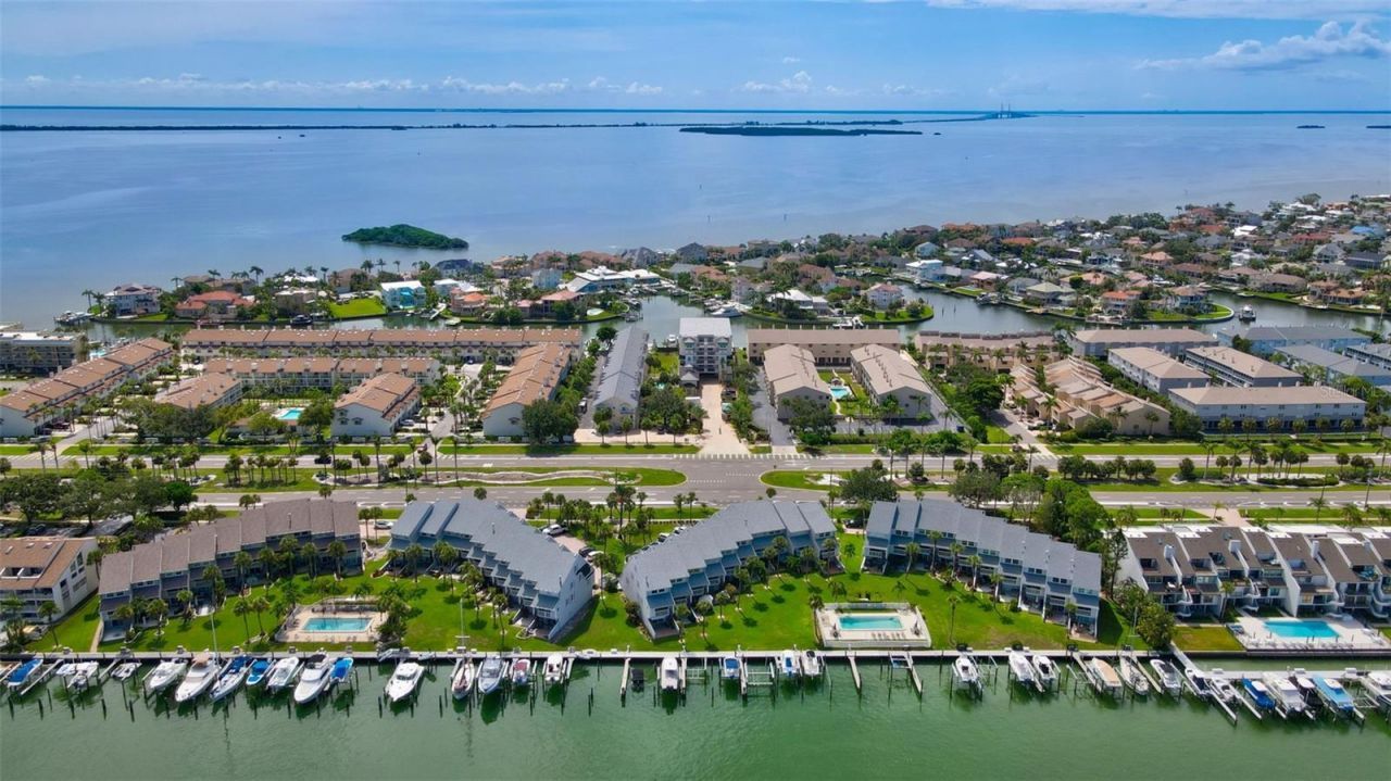 455 Pinellas Bayway S, Unit 2B, Tierra Verde, FL 33715 Photo