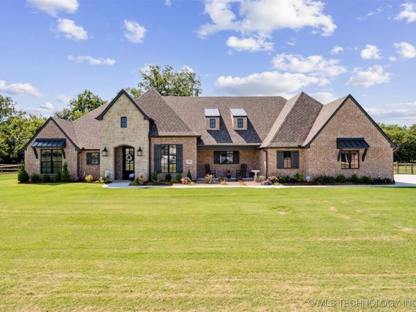 2612 Cross Creek Drive, Oologah, OK 74053