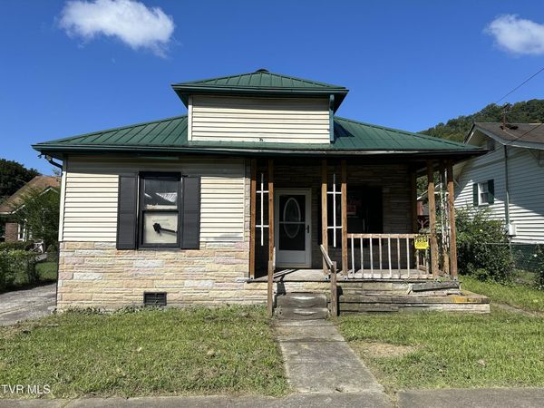 308 Spruce Street, Appalachia, VA 24216